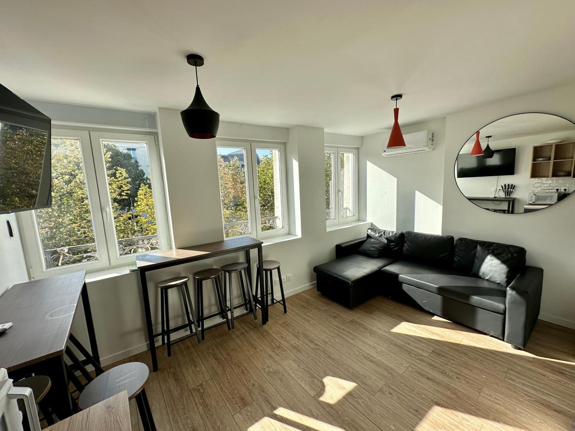 Petra - Appartement Climatise En Hypercentre Reims Dış mekan fotoğraf